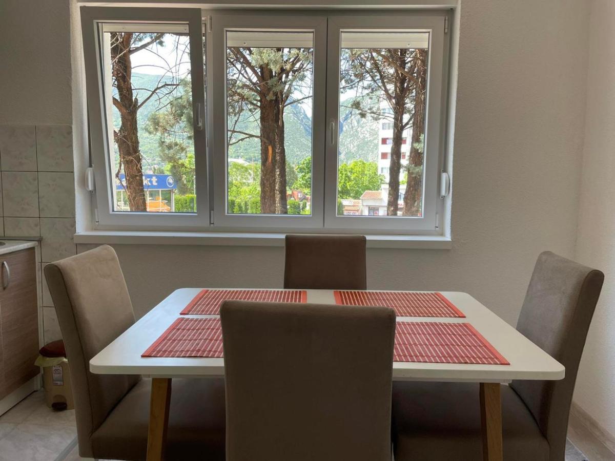 מוסטר Apartment F&N מראה חיצוני תמונה